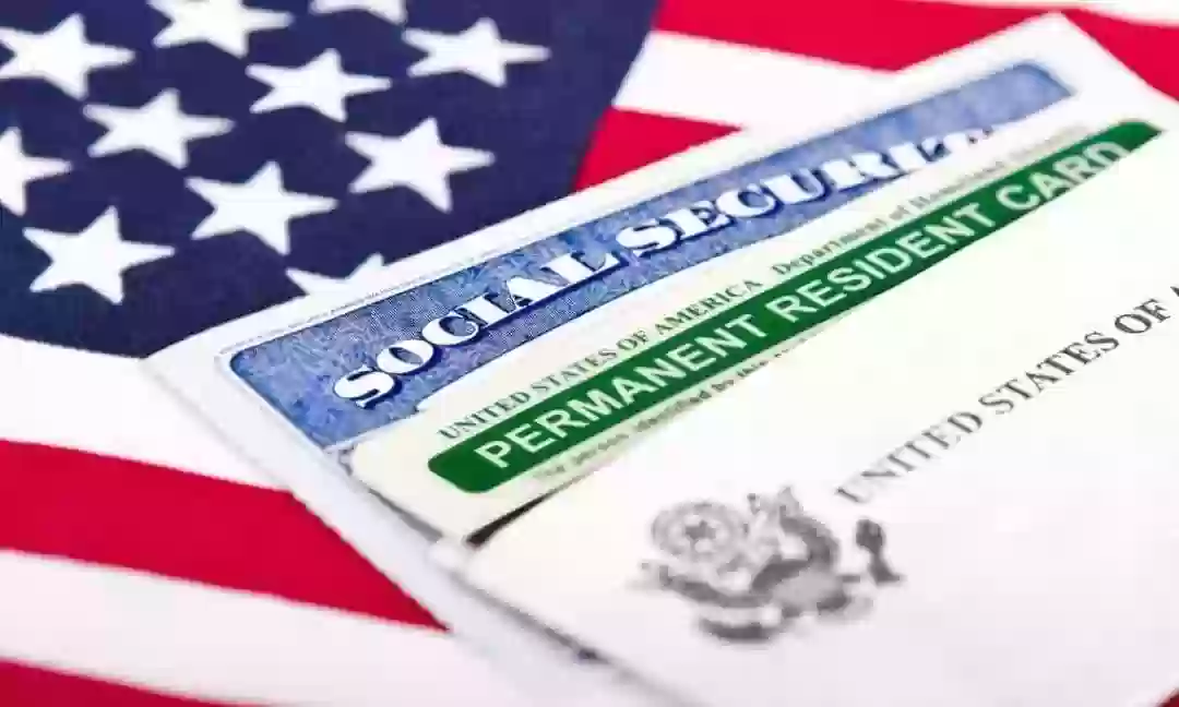 Hoa Kỳ gia hạn hai năm cho thẻ xanh hết hạn