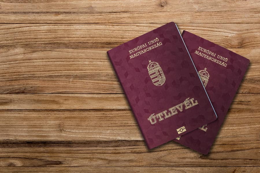 hộ chiếu Hungary